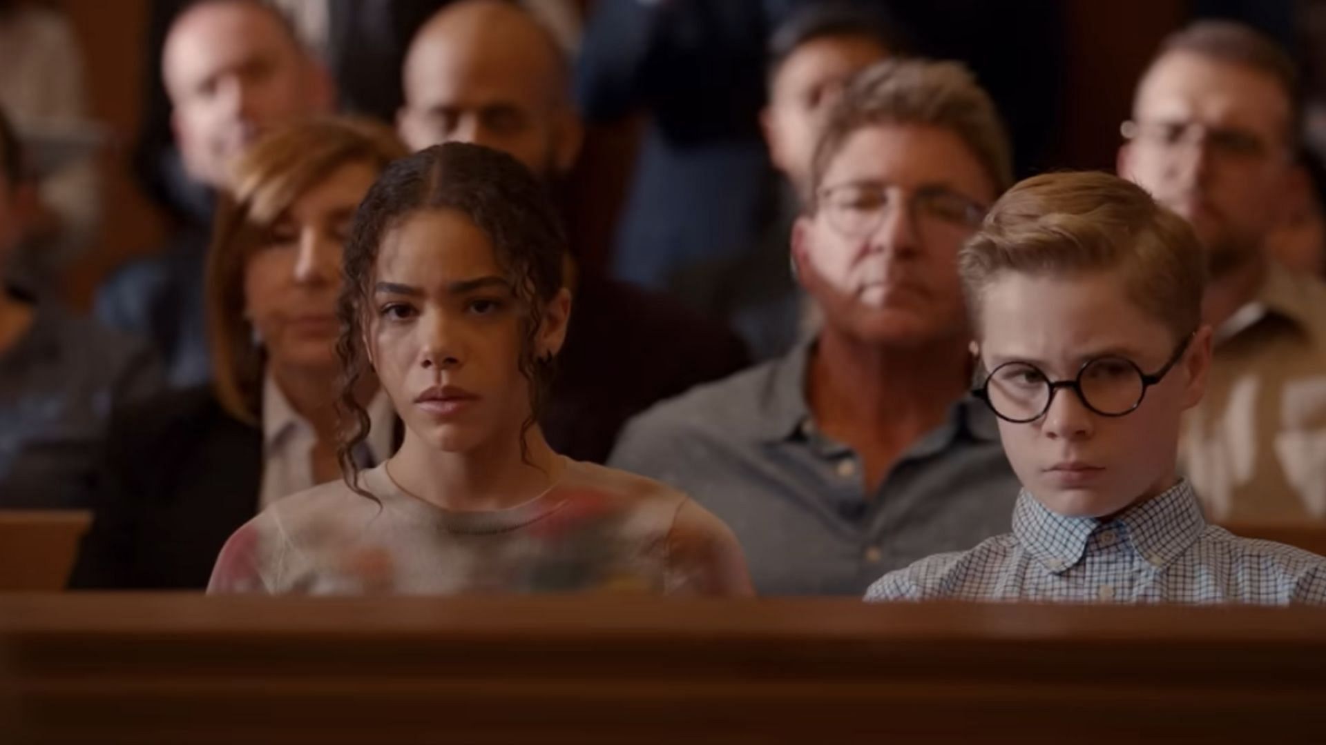 Ginny manipulates Austin to lie on the stand (Image via YouTube/Netflix)
